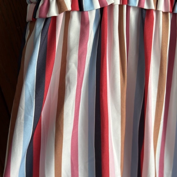 NWT striped smocked tiered maxi dress - Picture 3 of 7